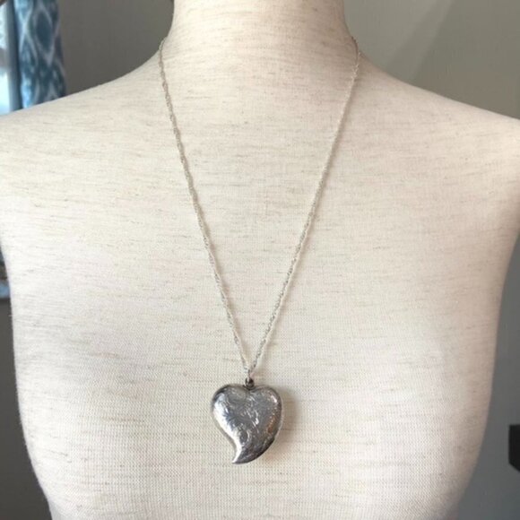 VTG Sterling Silver 925 1.5" Etched Filigree Puffy Heart Pendant Necklace 24” - Picture 6 of 16